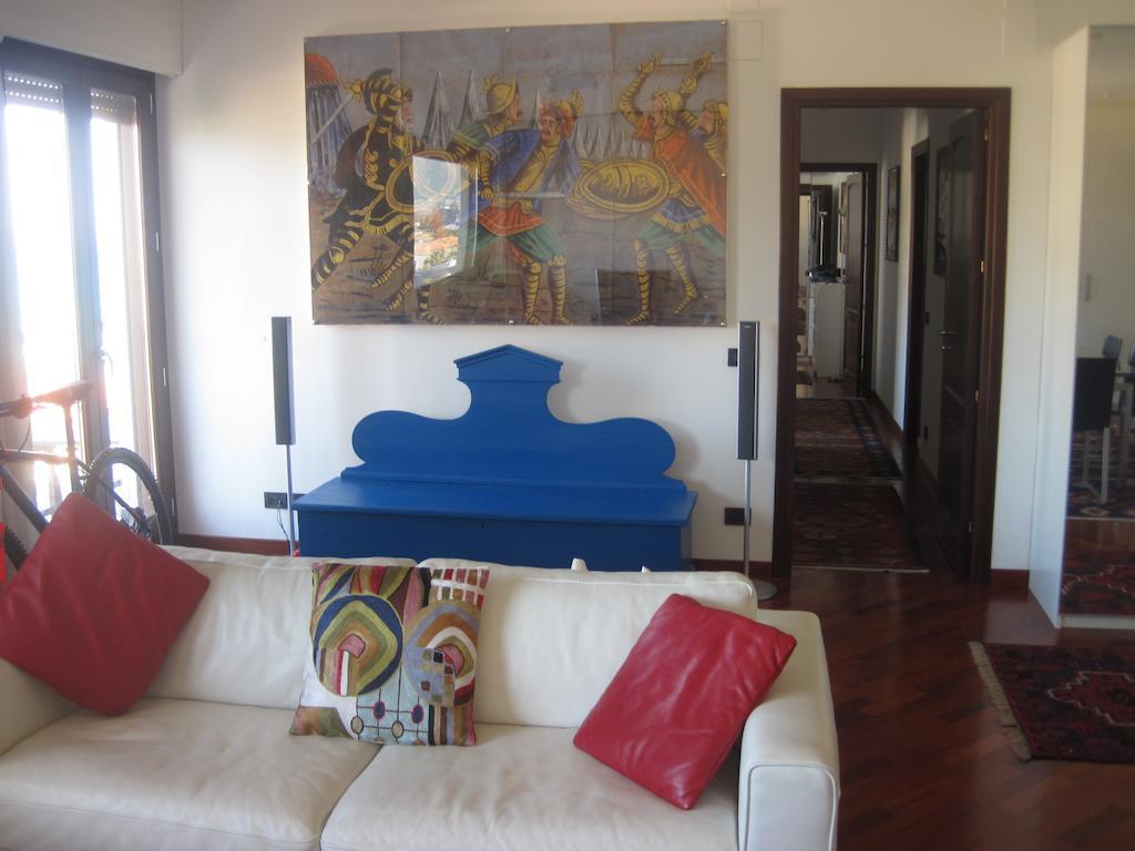 Mondello Luxury Apartment On The Beach Oda fotoğraf
